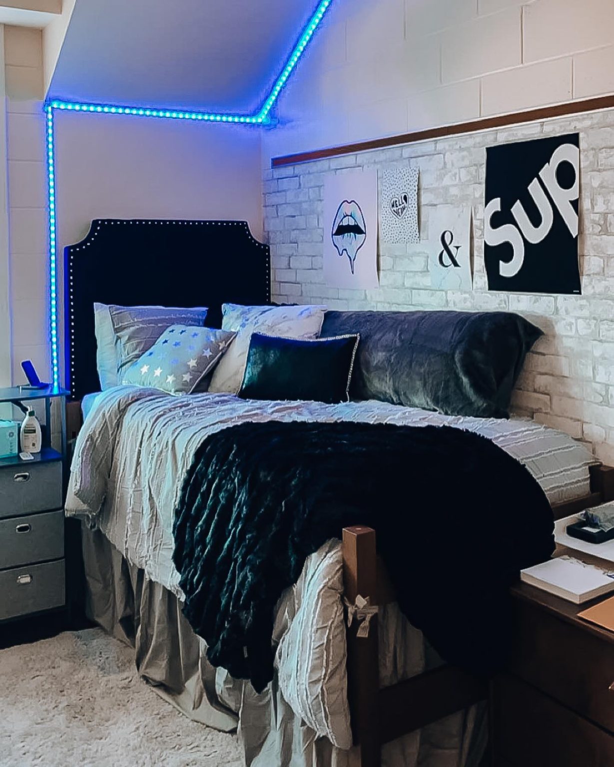 15 Trendy Dorm Room Ideas Girls Will Love